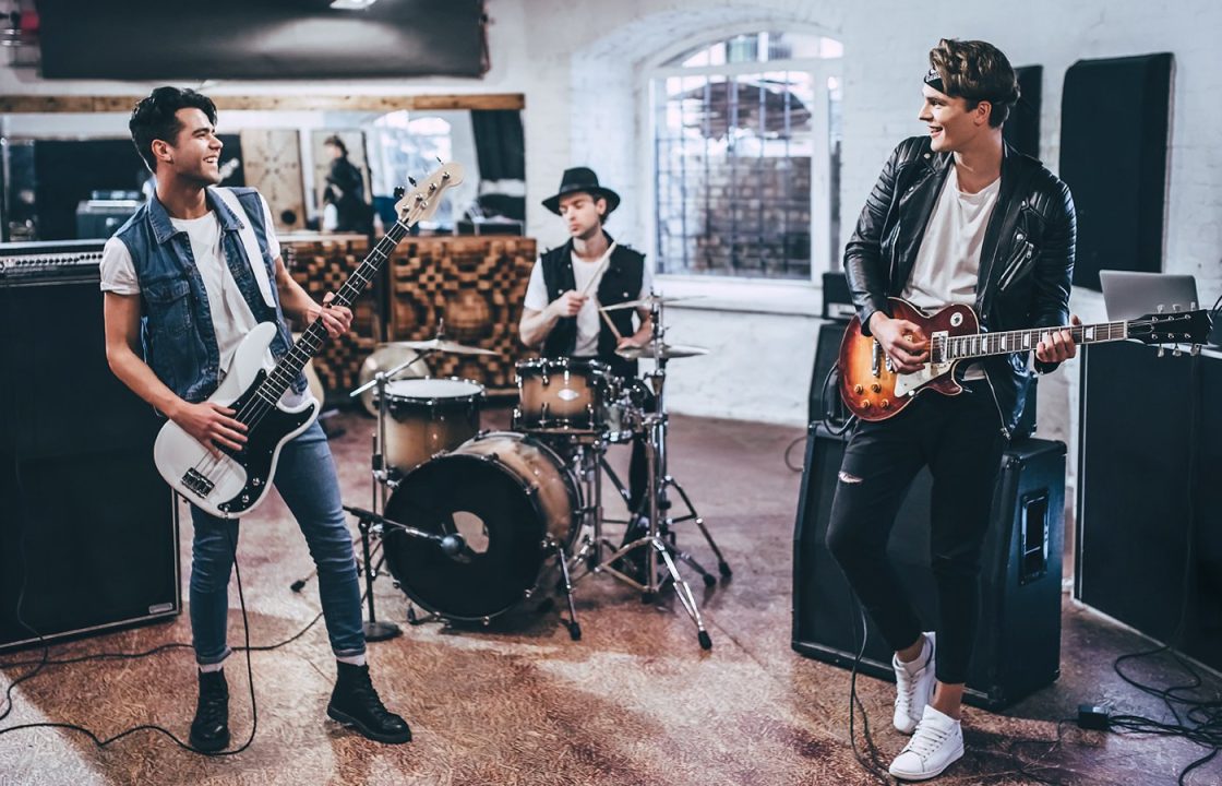 Utilisation du studio d’enregistrement professionnel - accompagnement par notre ingénieur du son